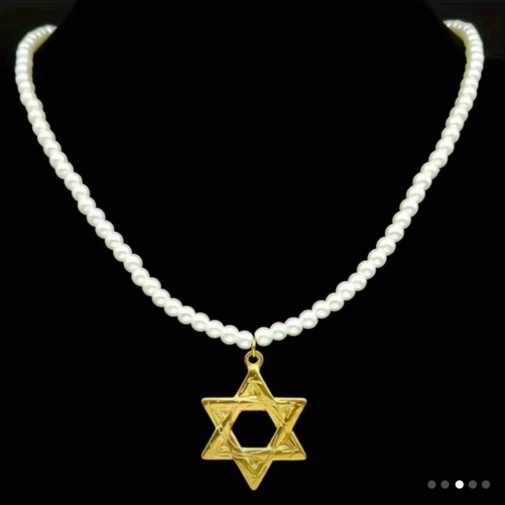 Elegant Gold Star of David  Pendant imitation Pearl Necklace